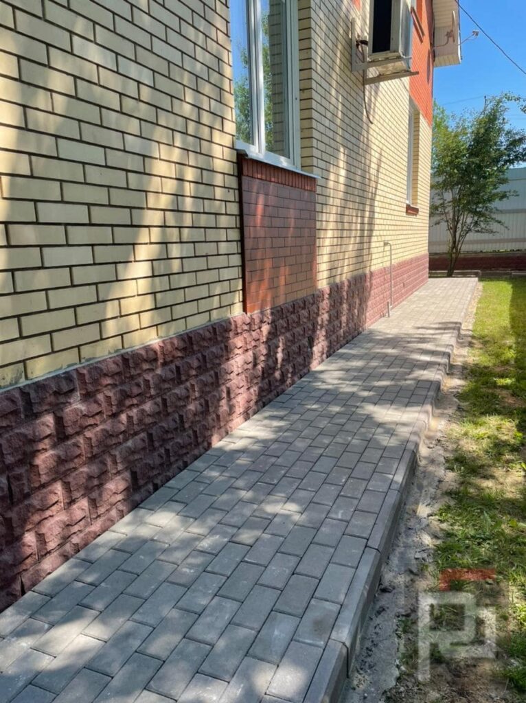 otmostka bruschatka